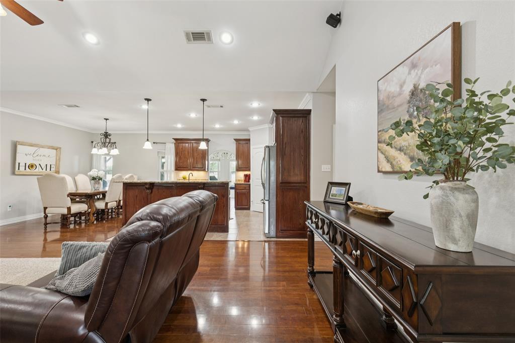 500 The Crossings Court