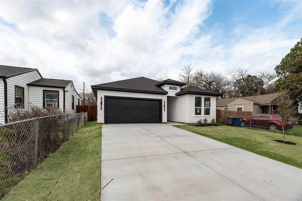 Deerpath Village 03 - Residential