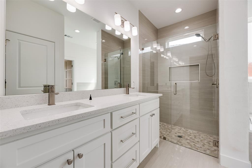 Deerpath Village 03 - Residential