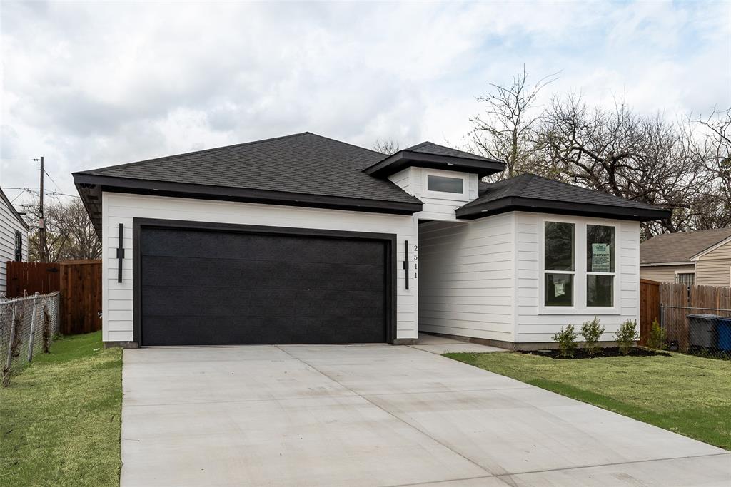 Deerpath Village 03 - Residential