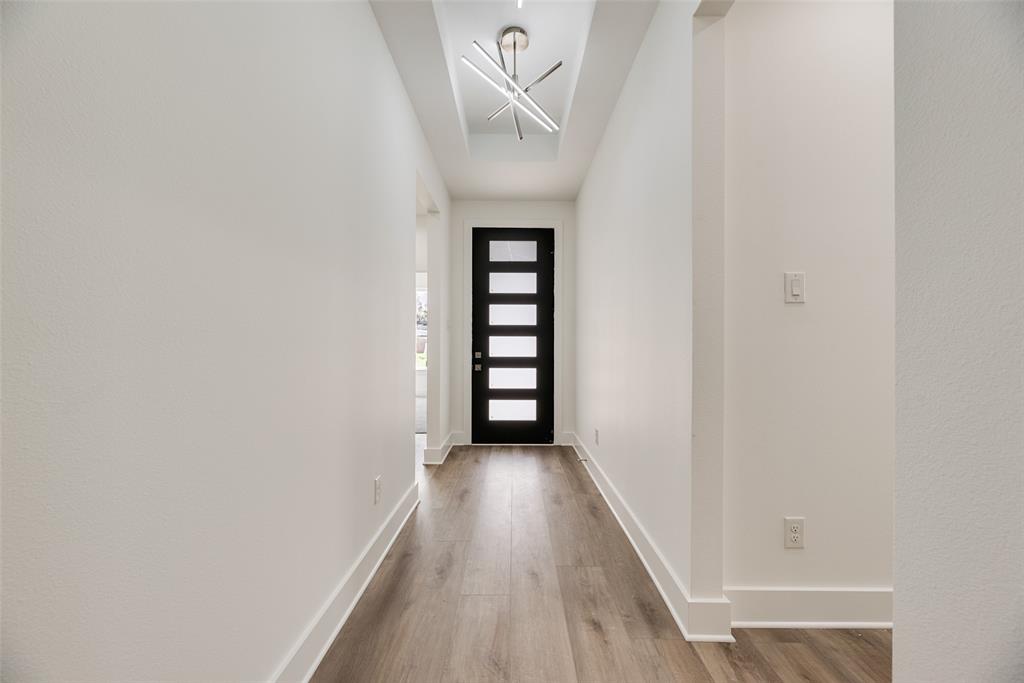 Deerpath Village 03 - Residential