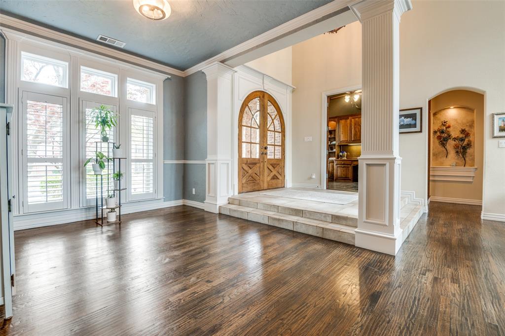 7000 Shepherds Glen