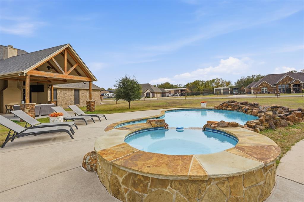 Morgan Manor - Residential