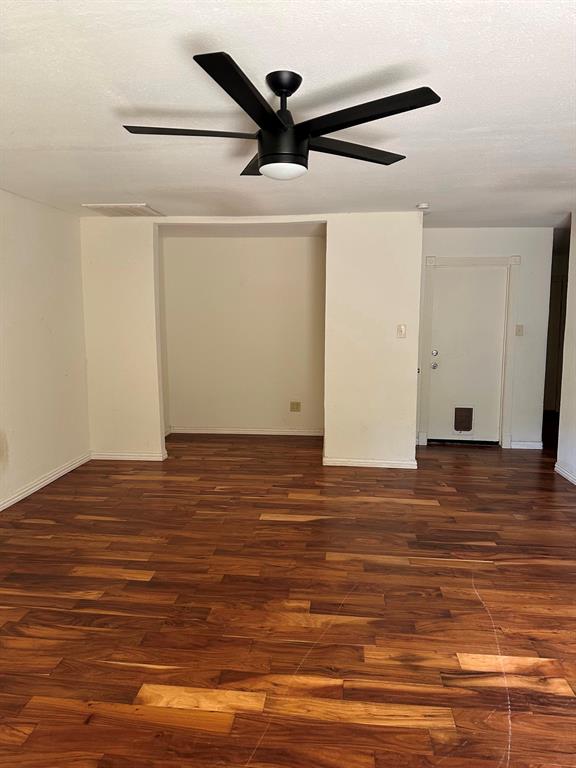 702 Meadowview Drive