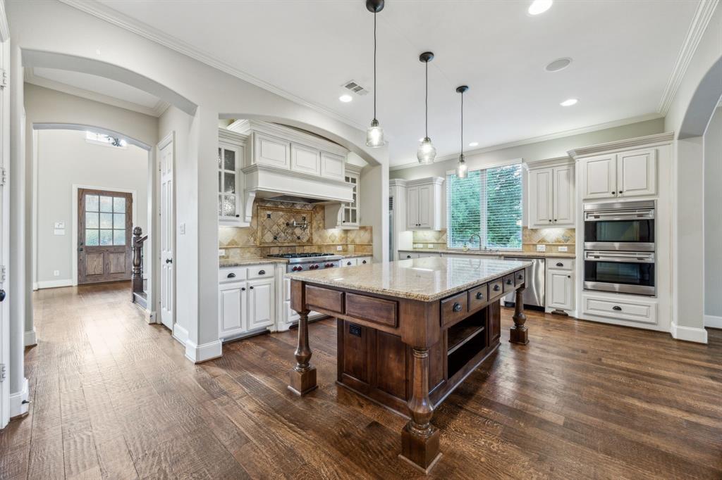 8620 Canyon Crossing