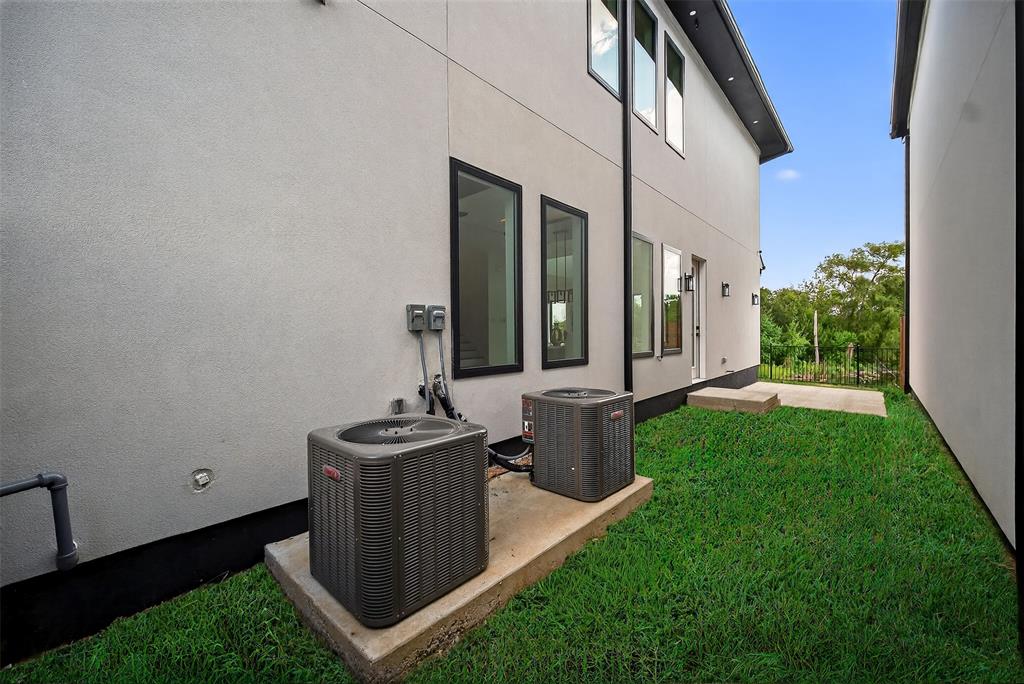 Barcelona Estates - Residential