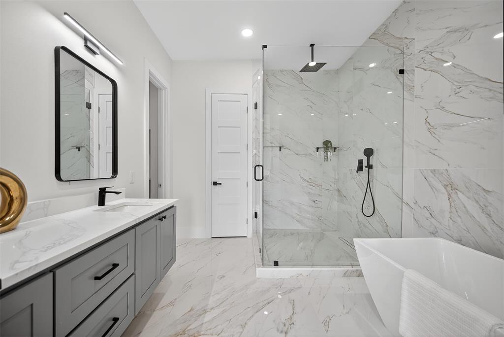 Barcelona Estates - Residential