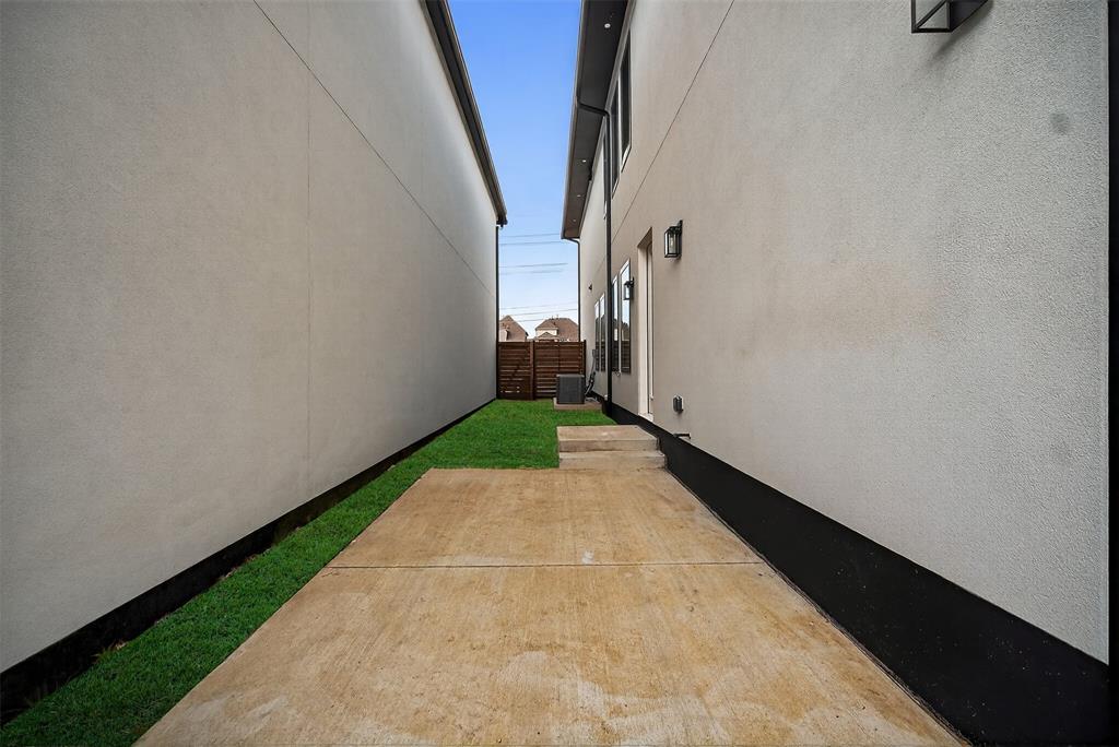 Barcelona Estates - Residential