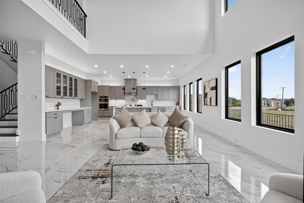 Barcelona Estates - Residential