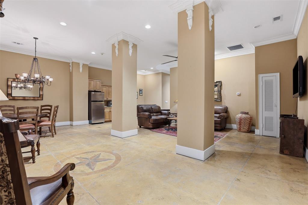 Forest Park Tower Condo - Residential