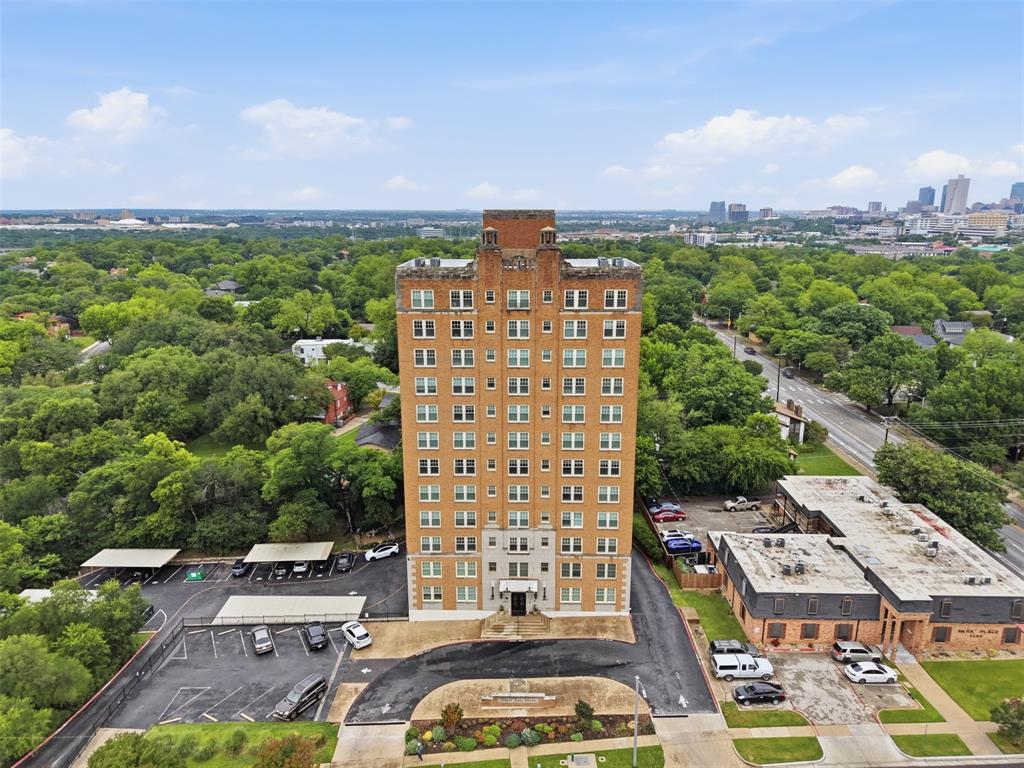 Forest Park Tower Condo - Residential