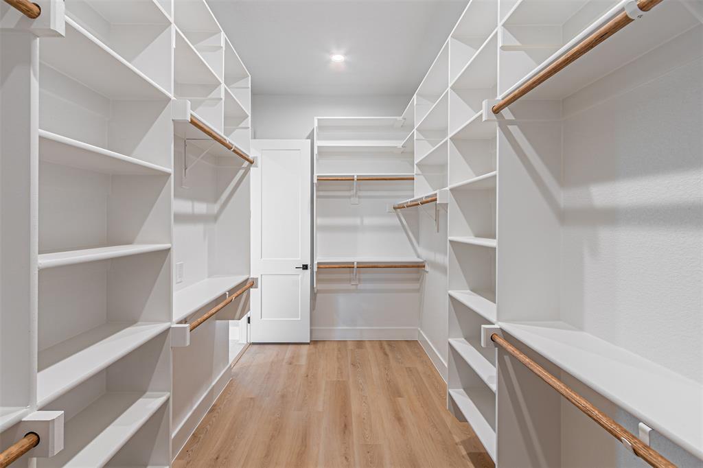 Swan Lake - Residential