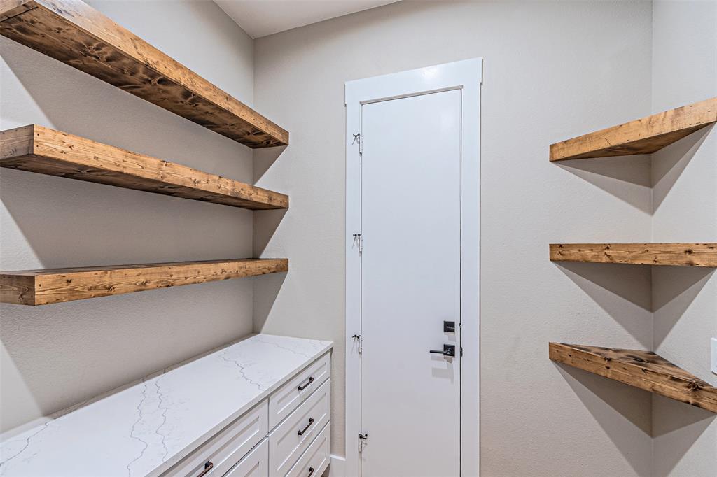 Swan Lake - Residential