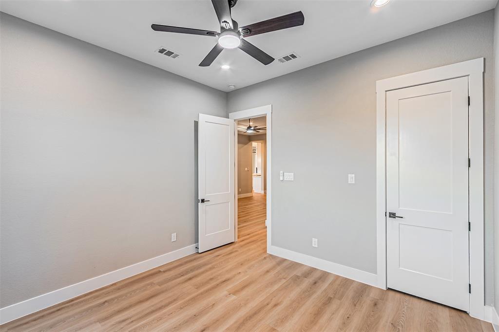 Swan Lake - Residential