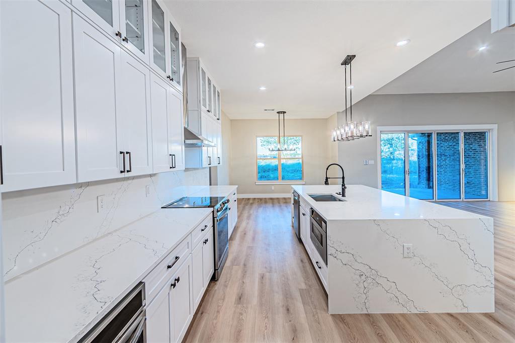 Swan Lake - Residential