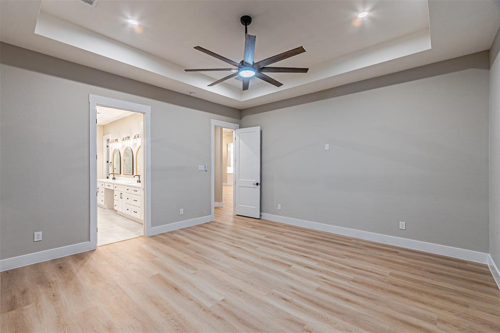 Swan Lake - Residential