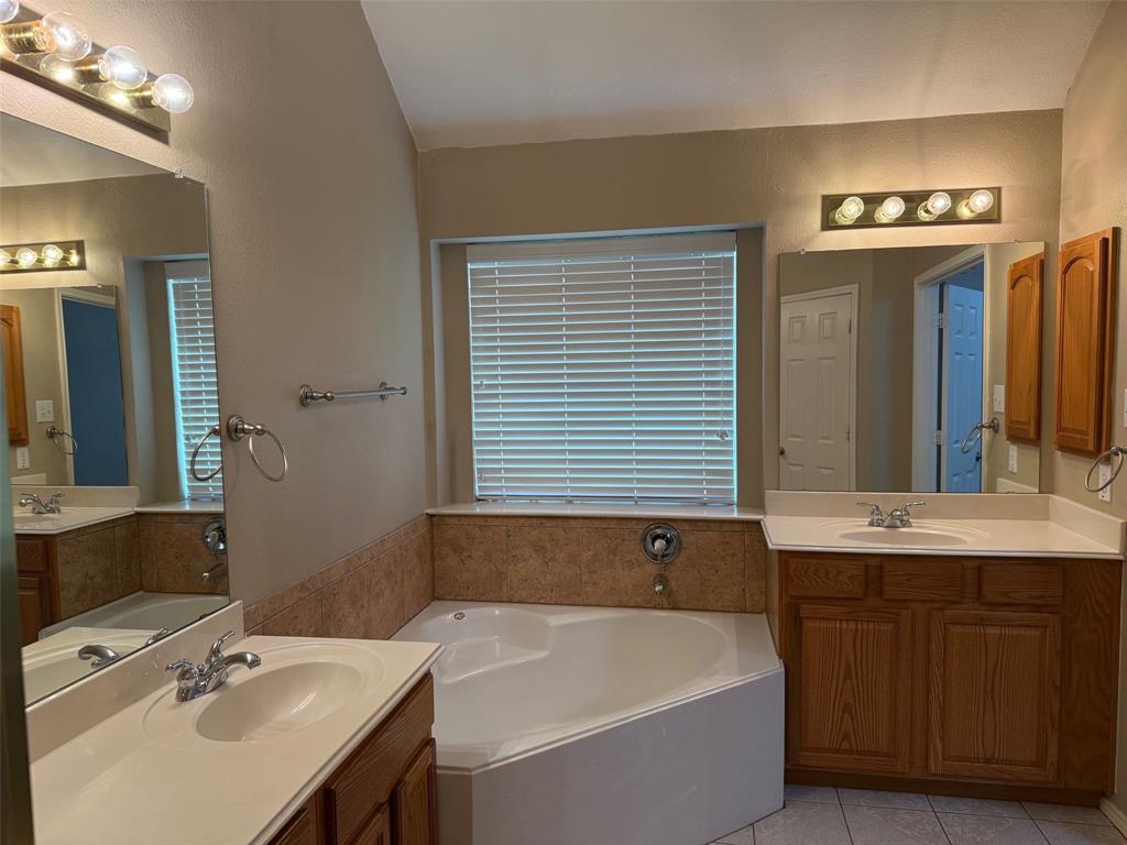 Murphy Farms Ph Three - Residential Lease