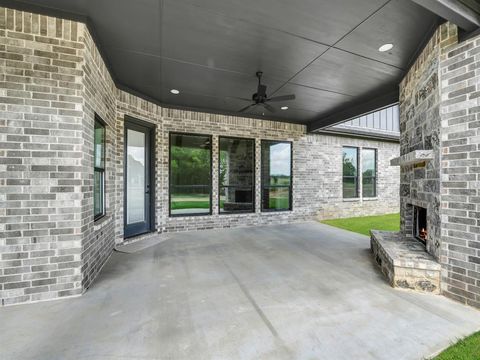 Tiny photo for 305 Wrangler Court, Weatherford, TX 76088 (MLS # 21201012)