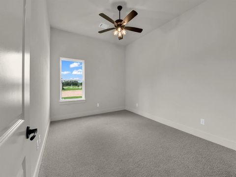 Tiny photo for 305 Wrangler Court, Weatherford, TX 76088 (MLS # 21201012)