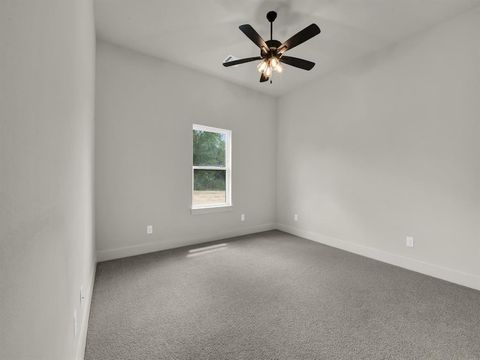Tiny photo for 305 Wrangler Court, Weatherford, TX 76088 (MLS # 21201012)