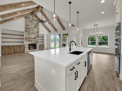 Tiny photo for 305 Wrangler Court, Weatherford, TX 76088 (MLS # 21201012)