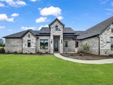 305 Wrangler Court Weatherford TX 76088