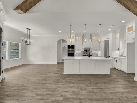 Tiny photo for 305 Wrangler Court, Weatherford, TX 76088 (MLS # 21201012)