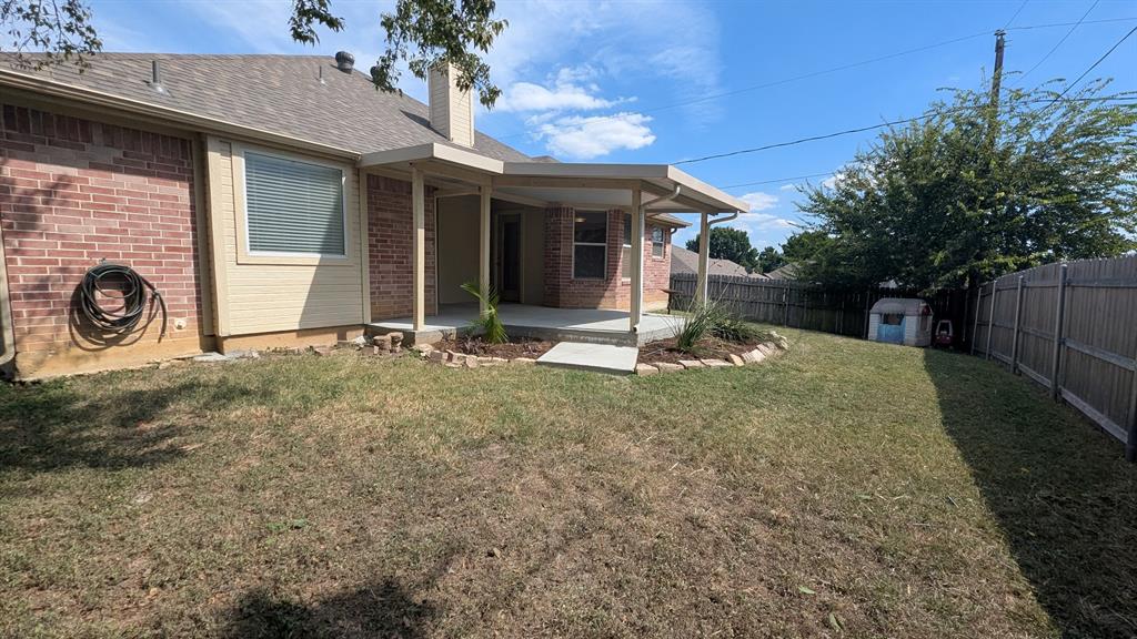929 Meadowcrest Drive