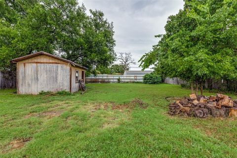 A home in Azle