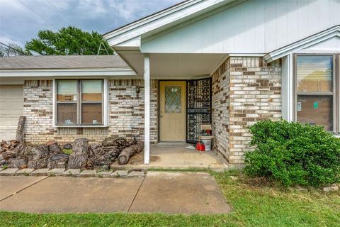 A home in Azle