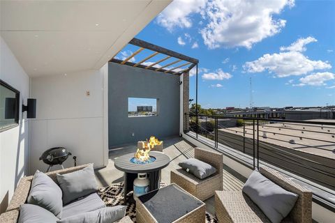 506 1st Avenue Dallas TX 75226