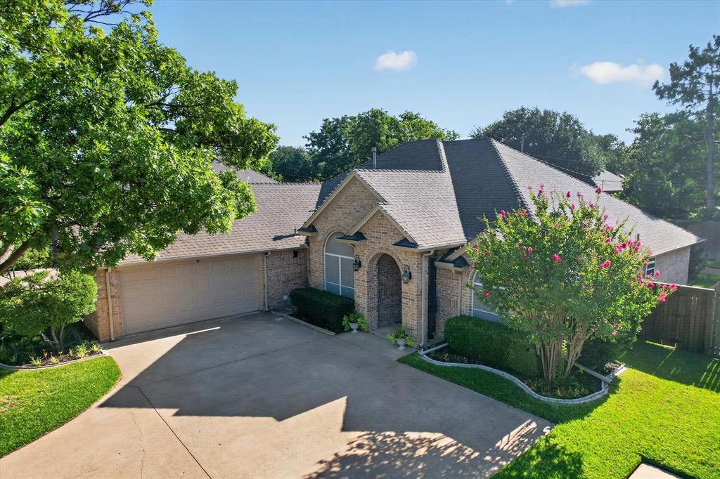 7312 Cottonwood Court