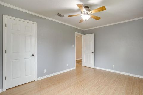 Tiny photo for 5917 Whispering Lane, Watauga, TX 76148 (MLS # 21200354)