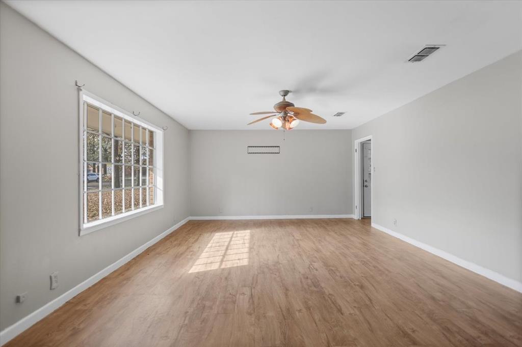 EASTWOODPARK - Residential