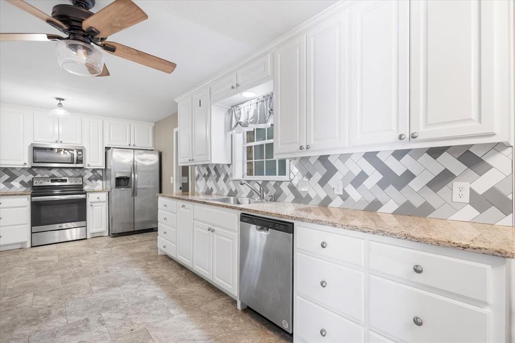 EASTWOODPARK - Residential