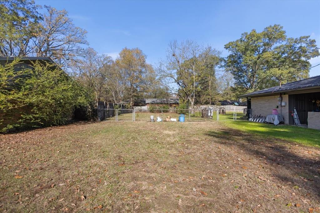 EASTWOODPARK - Residential