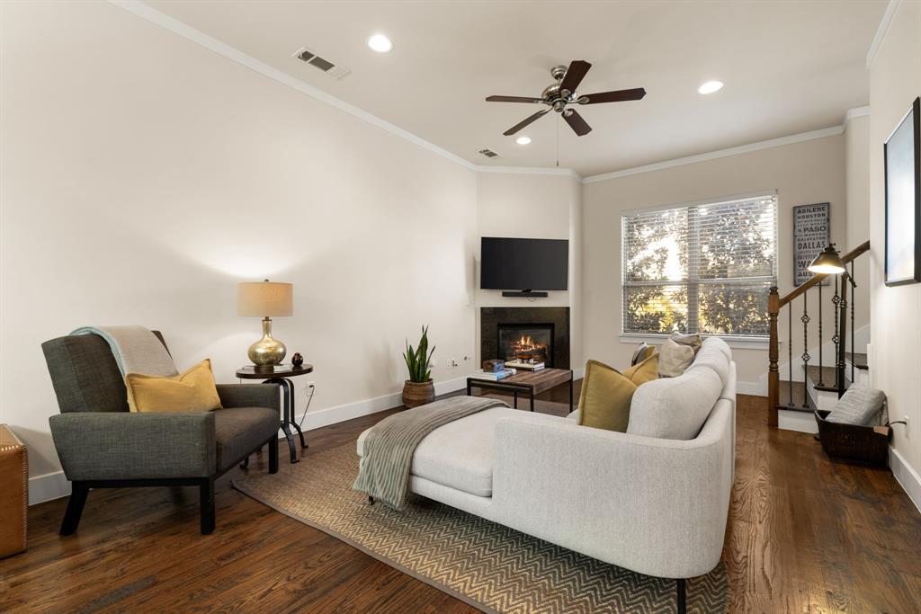 Alta Vista West Twnhm Condo - Residential