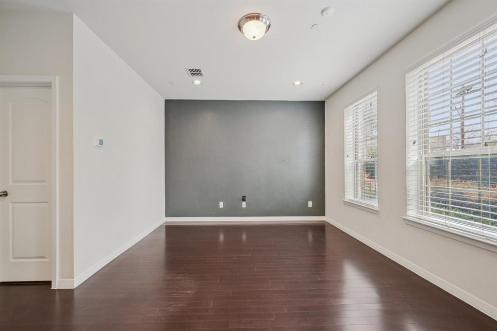 3934 Amberwood Drive