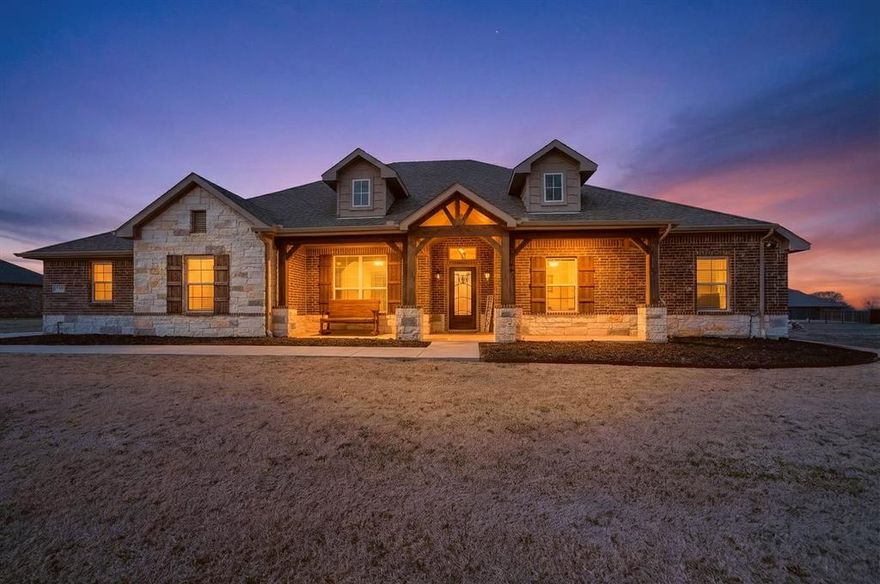 Beautiful curb appeal welcomes you to this stunning 2021-built home situated on over an acre with no HOA and outside city limits for true country living. Complete with a spacious 3-car garage, this property offers the perfect blend of style, space, and freedom.
Inside features 4 bedrooms, 2.5 baths, a media room, and a versatile office or flex space. The open-concept design is ideal for everyday living and entertaining. The primary suite includes a gorgeous spa-like bathroom for your private retreat.
Enjoy peaceful country living as you sip your morning coffee and take in the beautiful sunrises and sunsets from the covered front and back porches. With plenty of room to add a shop, pool, or create your dream outdoor space, this property truly has it all.