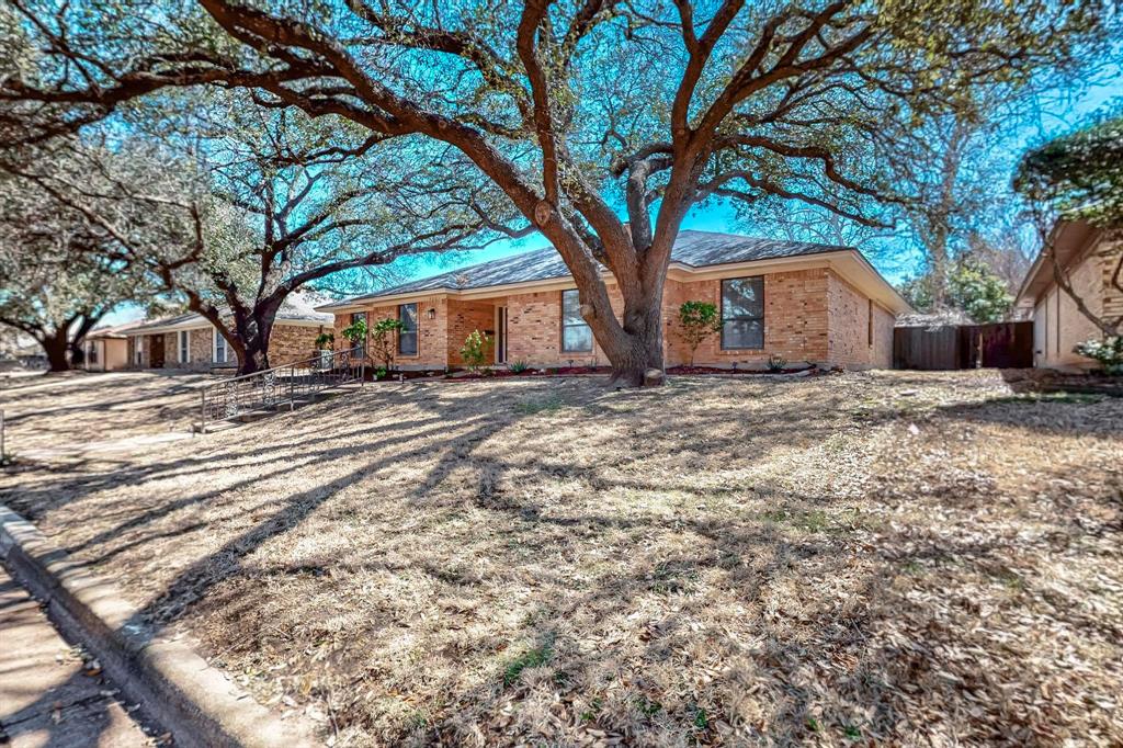 4621 Foxfire Way