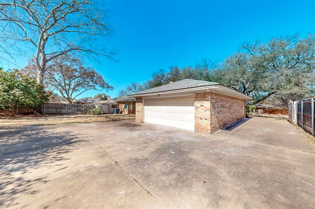 4621 Foxfire Way