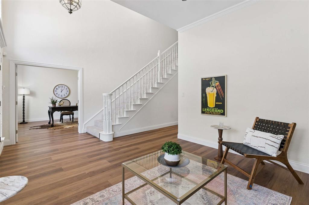 5211 Quail Creek Drive