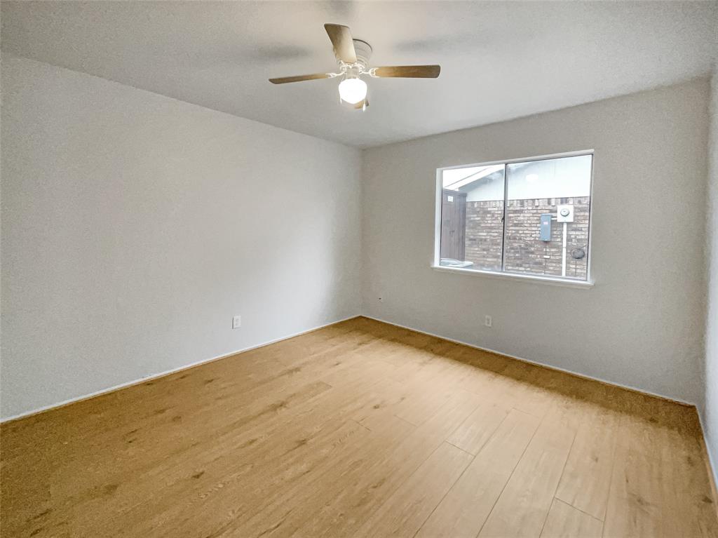 East Park Village 01 - Residential