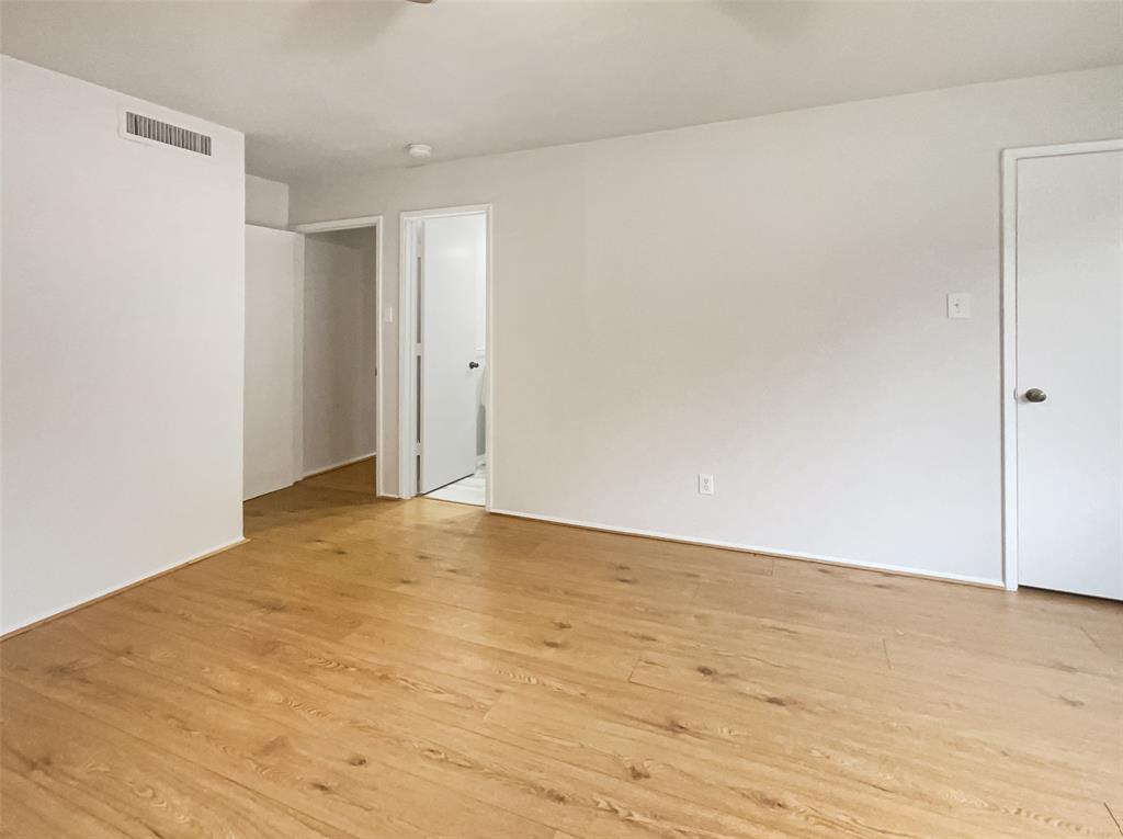 East Park Village 01 - Residential