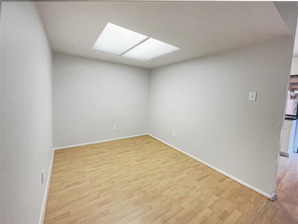 East Park Village 01 - Residential