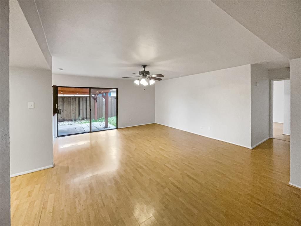 East Park Village 01 - Residential