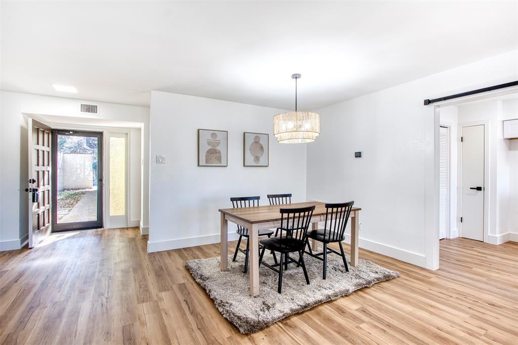 9606 Glenacre