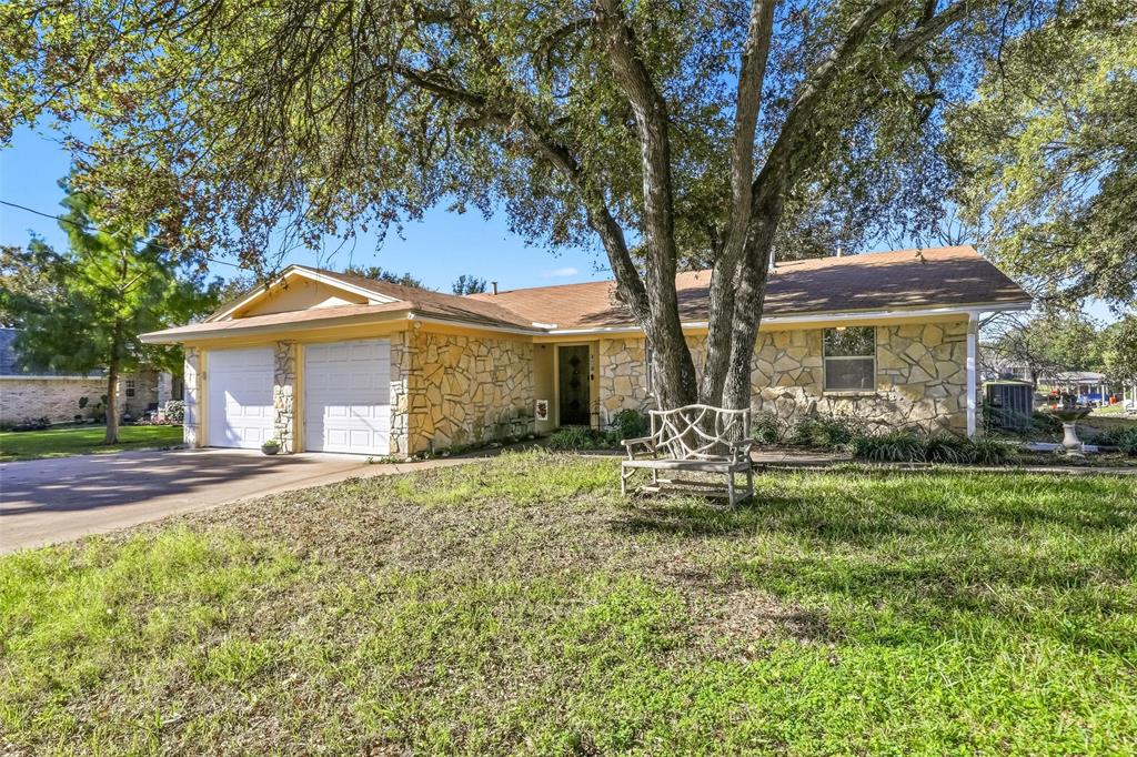 4110 Apache Trail Court