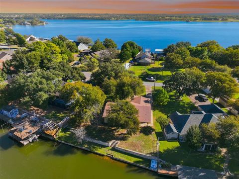 4110 Apache Trail Court Granbury TX 76048