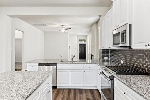 Tiny photo for 3941 Lakefield Drive, Heartland, TX 75114 (MLS # 21100580)